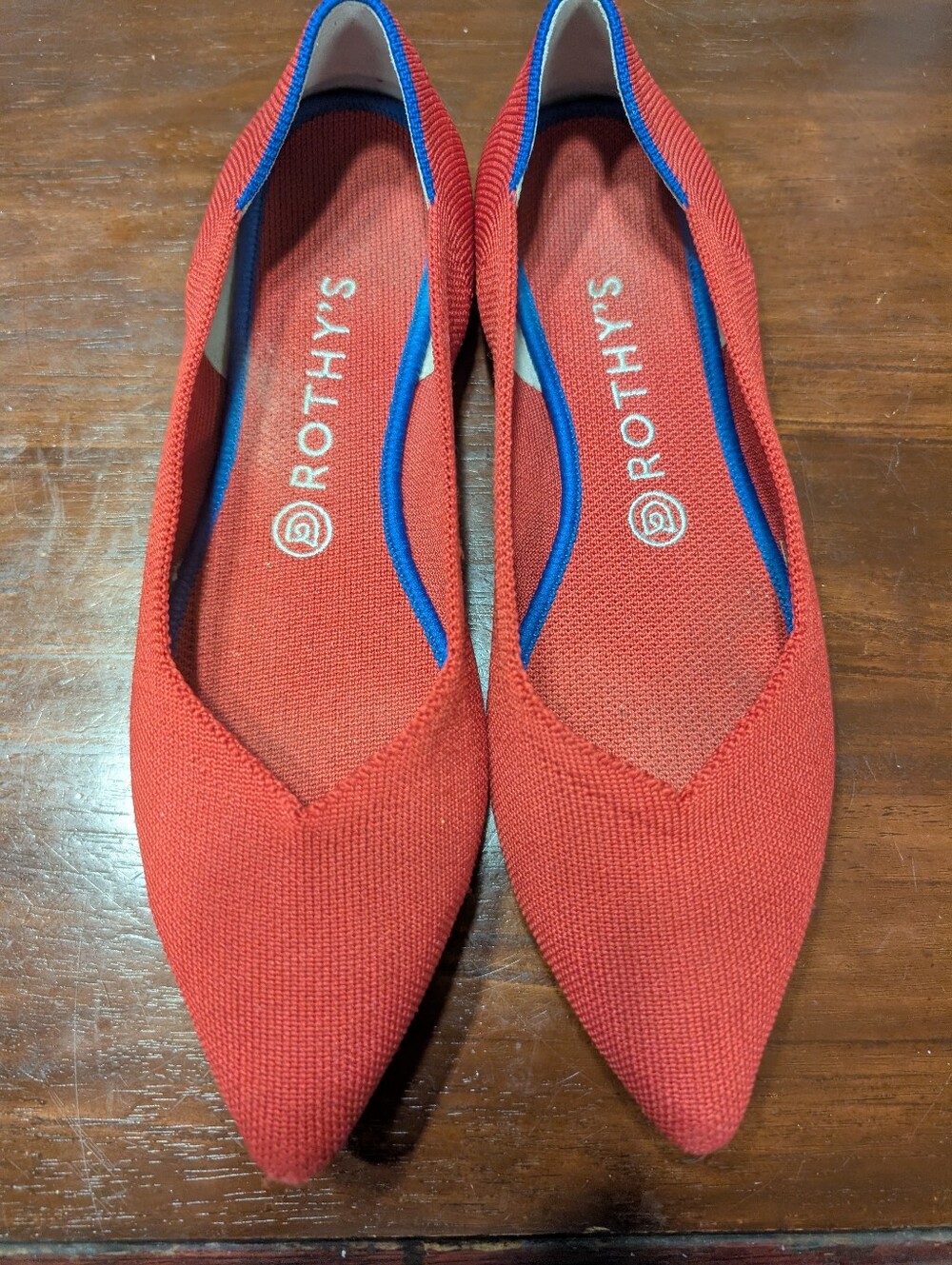 ROTHY'S Pointy Toes The Point Flats Red With Blue Trim 9.5